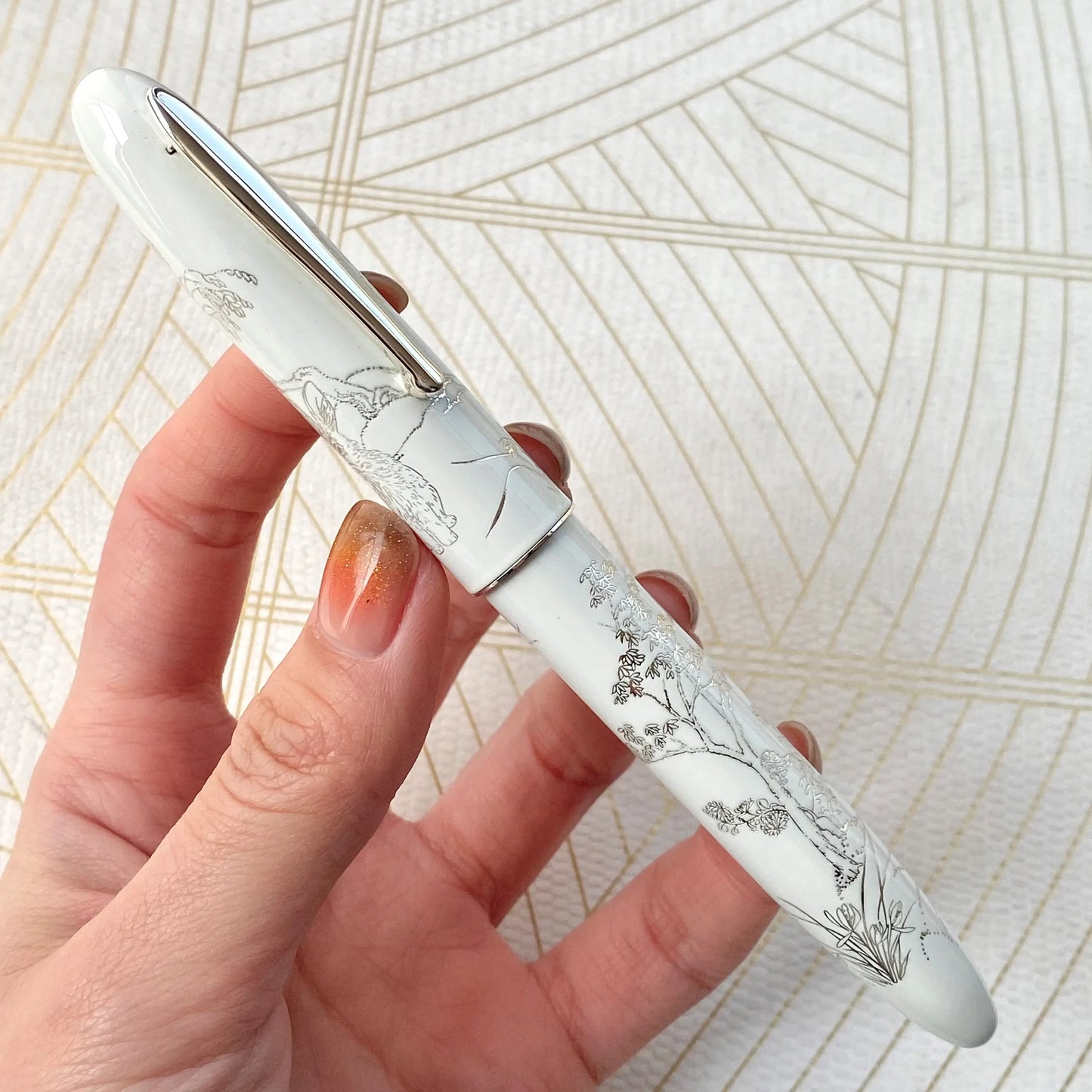 Hongdian N23 Fountain Pen Rabbit Year Limited High-End Students Business Office Writing Supplies Gold Carving Student Gift Pens