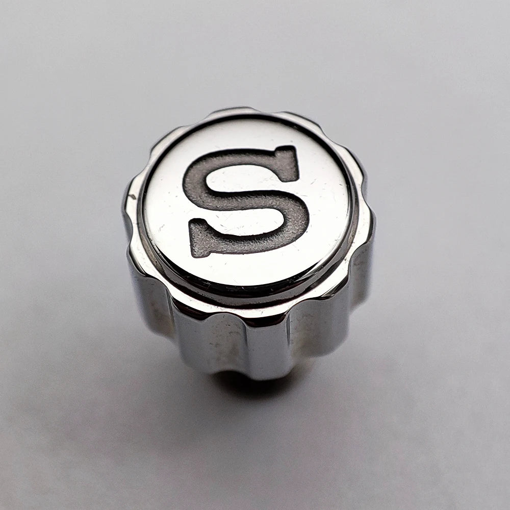 Akcesora tenilo de krono de neoksidebla ŝtalo por horloĝo 7S26/NH35/NH36/NH35a/NH36a/NE15/4R35/4R36/6R15-movado por horloĝo SKX007/SKX009