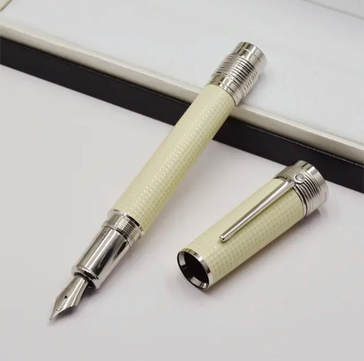 Hot John Kennedy JFK Carbon Fiber MB Gifts Fountain Pens Rollerball Ballpoint Pen Dark Blue Writing Stationery Gifts Fountain