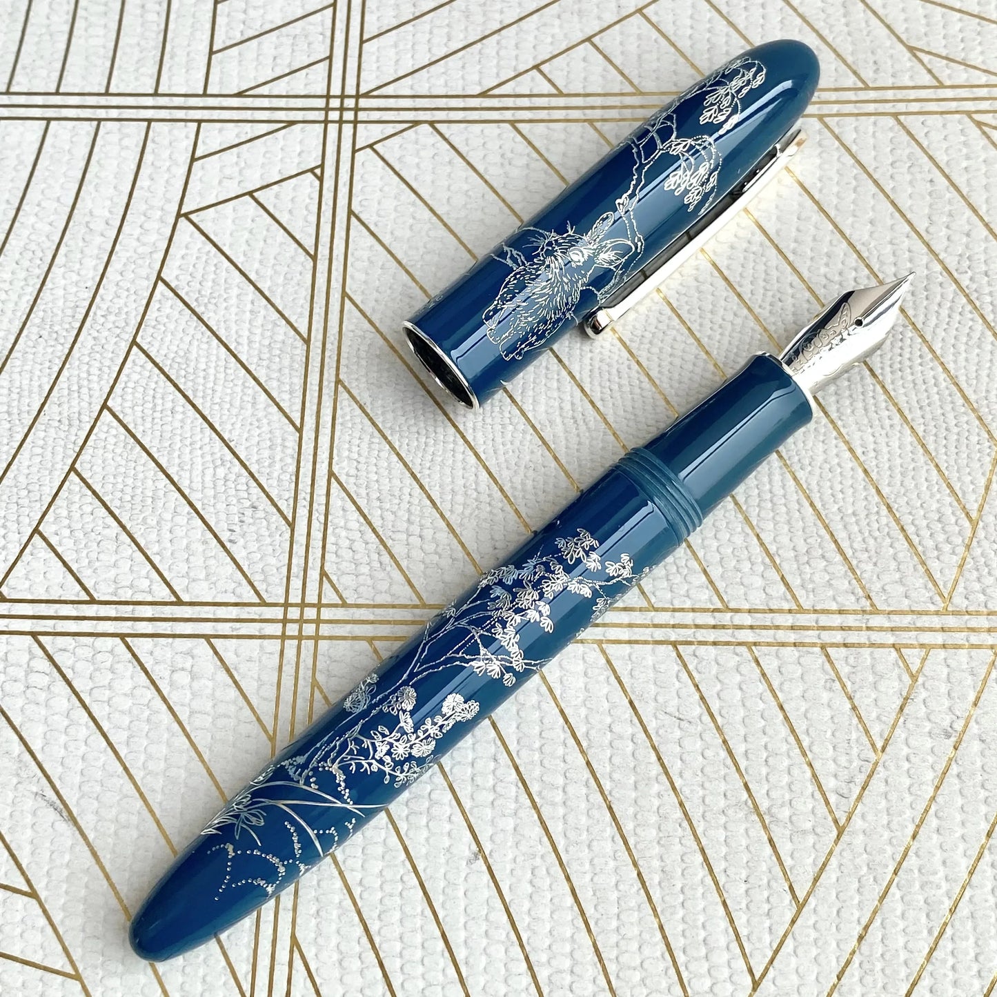 Hongdian N23 Fountain Pen Rabbit Year Limited High-End Students Business Office Writing Supplies Gold Carving Student Gift Pens